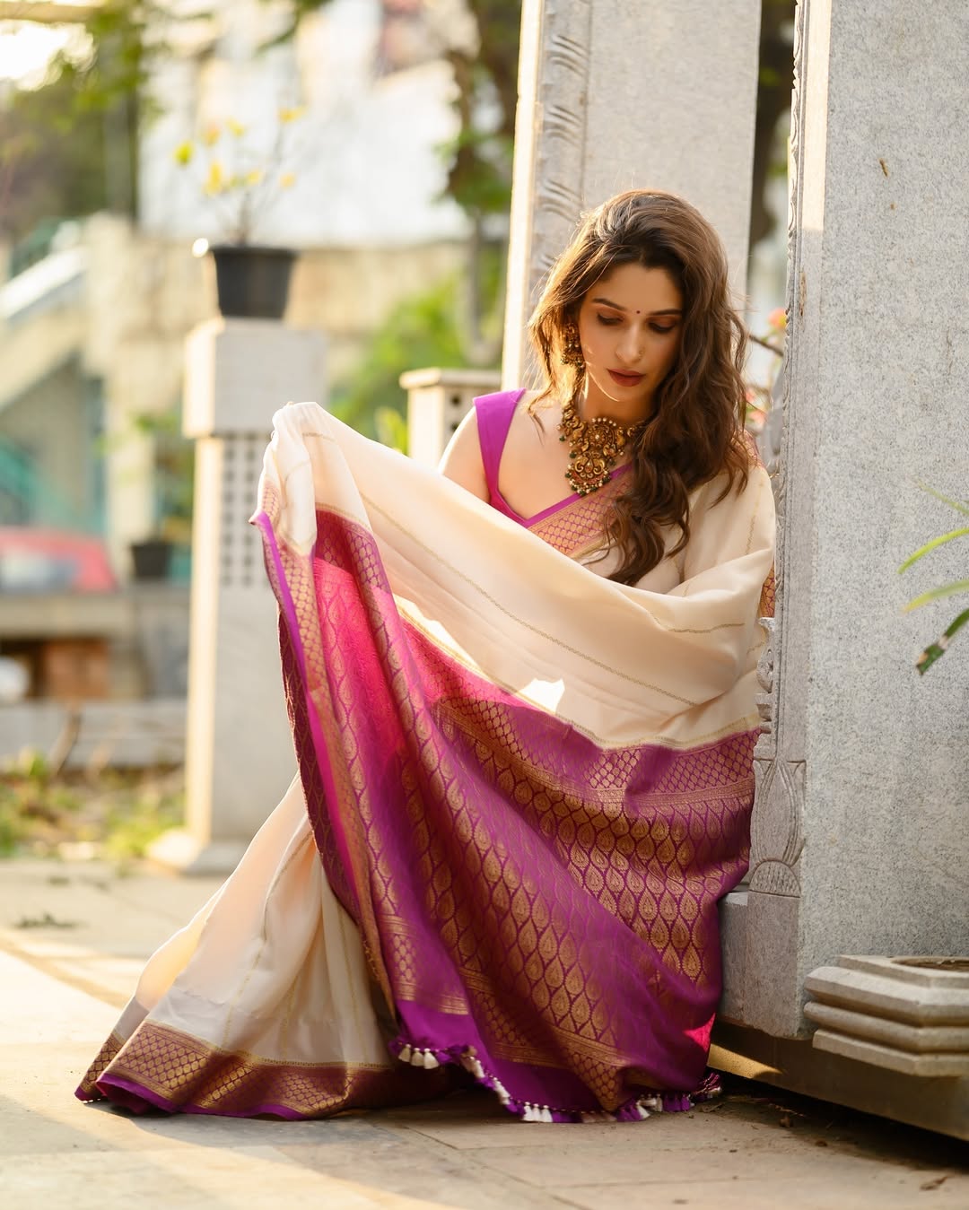 Fancifull Beige Soft Silk Saree With Demure Blouse Piece