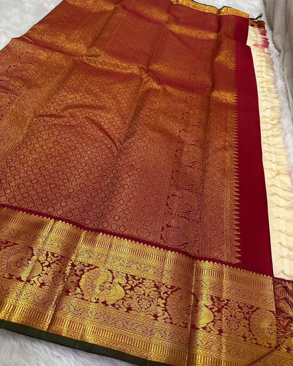 Scrumptious Beige Soft Silk Saree With Adoring Blouse Piece