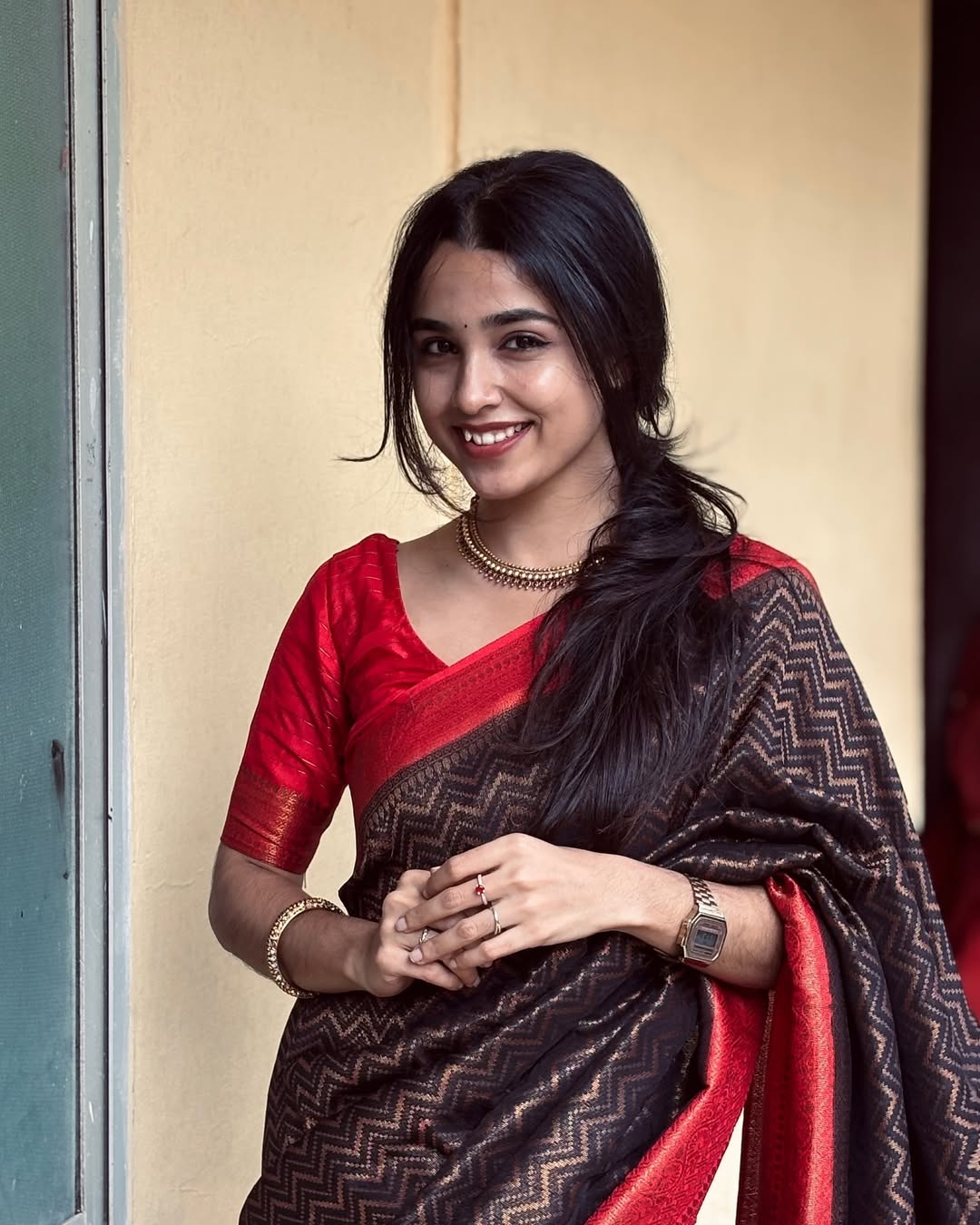 Evocative Black Soft Silk Saree With Cynosure Blouse Piece