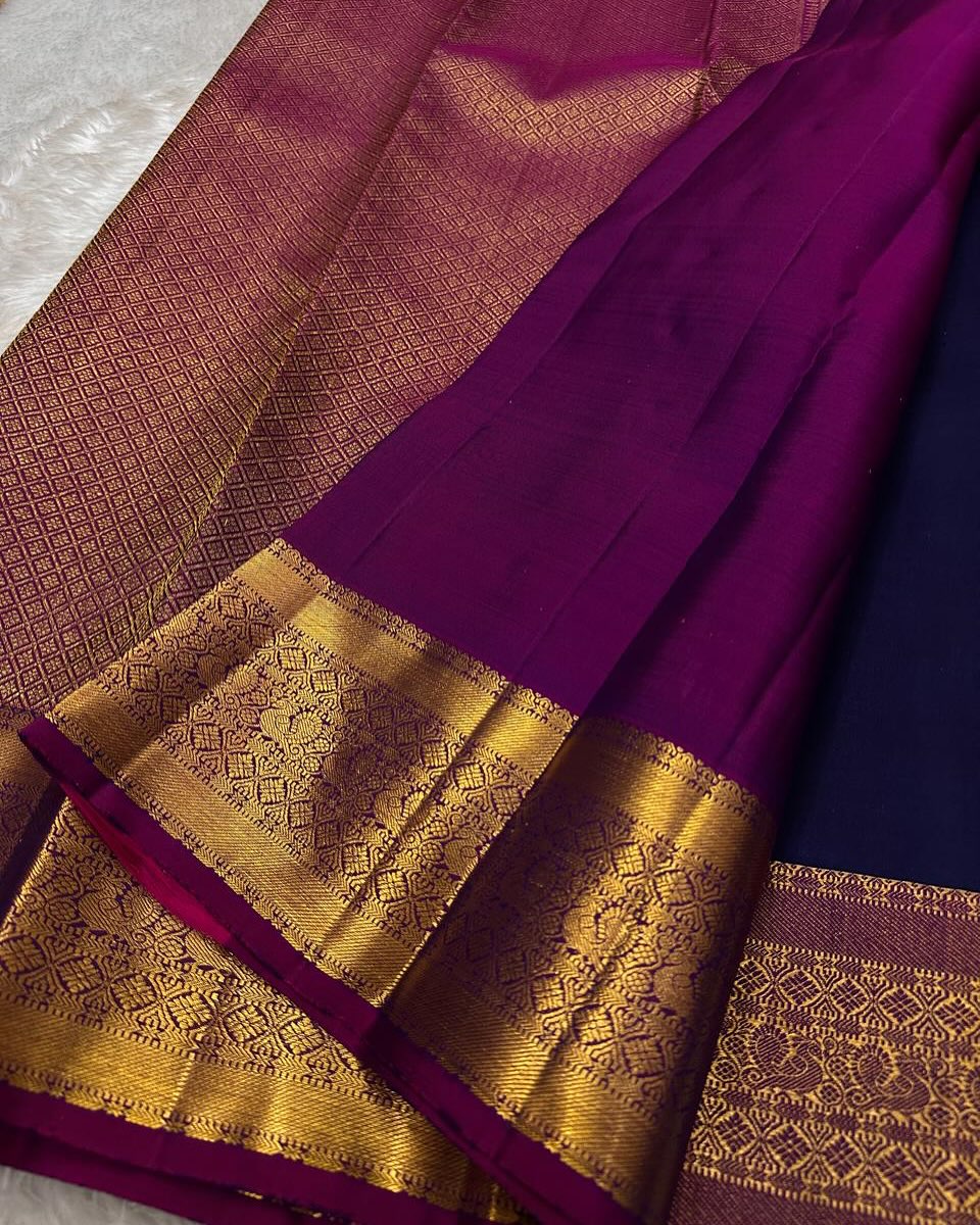 Imaginative Purple Soft Banarasi Silk Saree With Enigmatic Blouse Piece