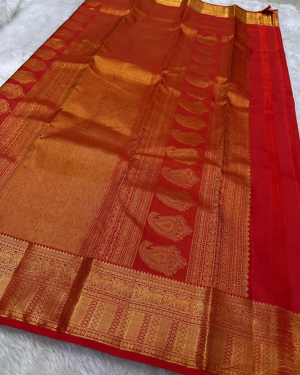 Desuetude Red Soft Banarasi Silk Saree With Sempiternal Blouse Piece