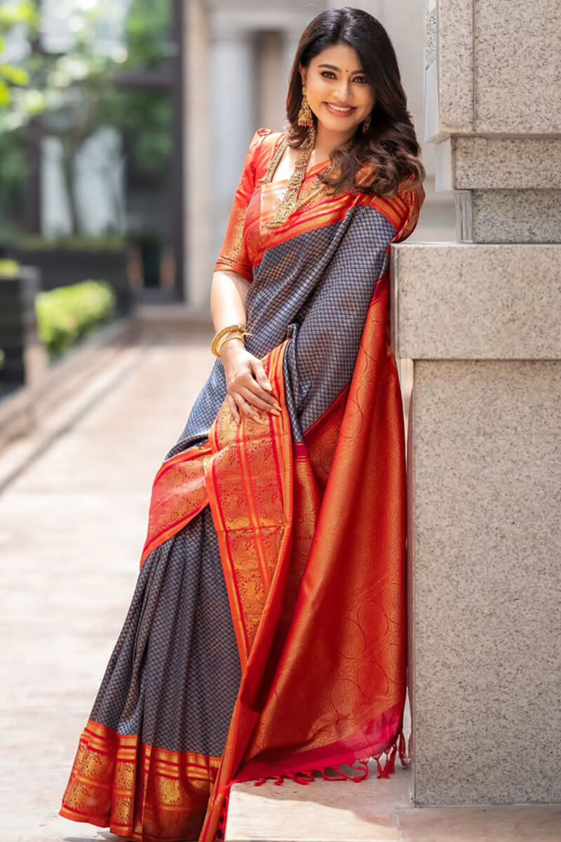 Murmurous Blue Soft Silk Saree With Splendiferous Blouse Piece