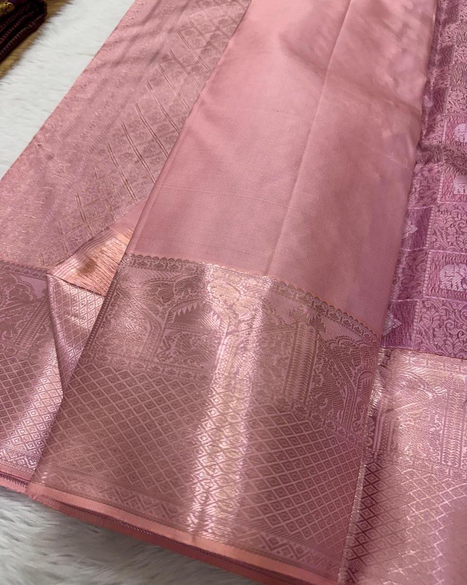Charismatic Baby Pink Soft Silk Saree With Exemplary Blouse Piece