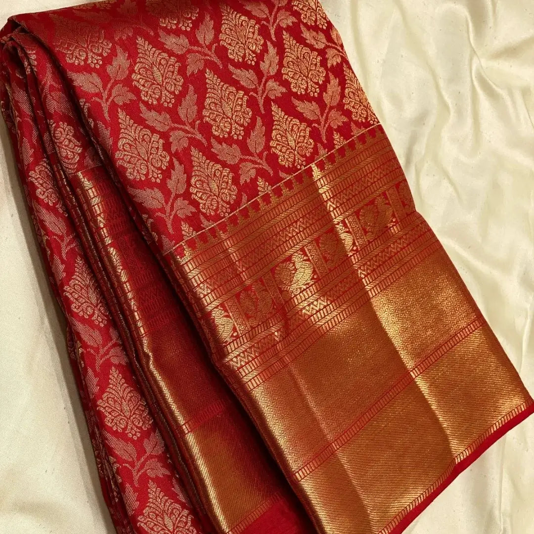 Fragrant Red Soft Banarasi Silk Saree With Enthralling Blouse Piece