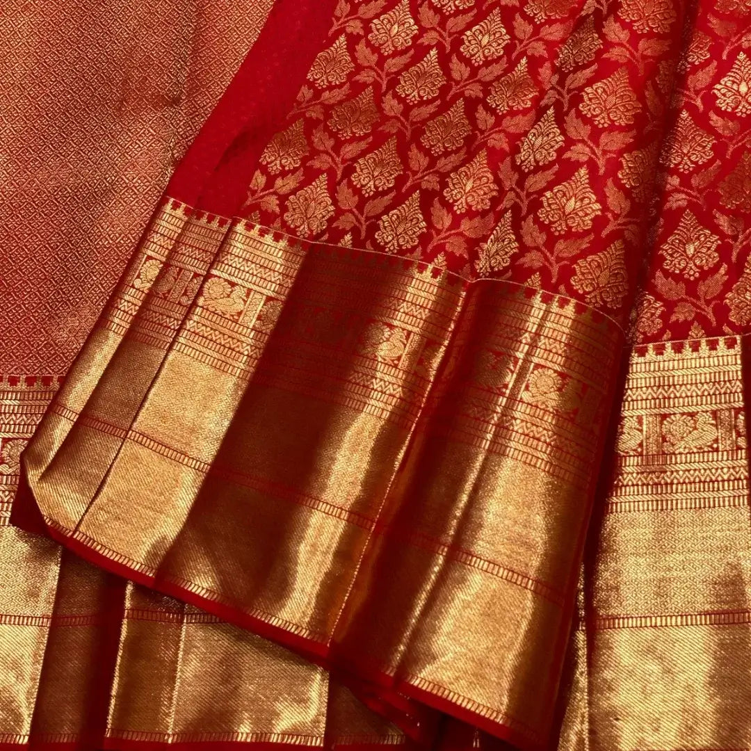 Fragrant Red Soft Banarasi Silk Saree With Enthralling Blouse Piece