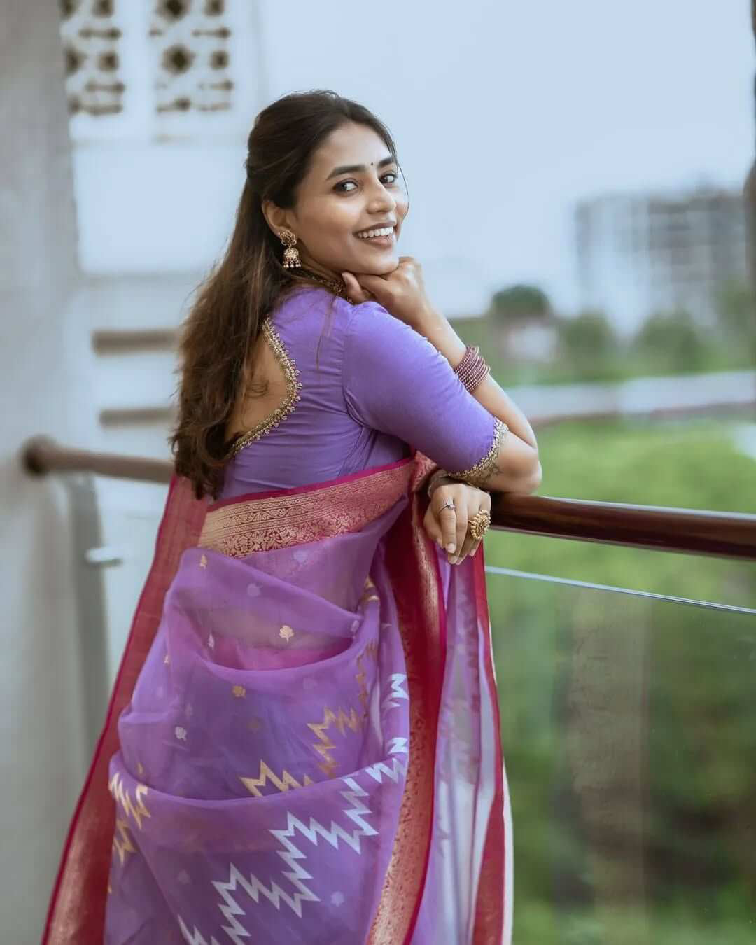Magnetic Lavender Cotton Silk Saree With Evanescent Blouse Piece
