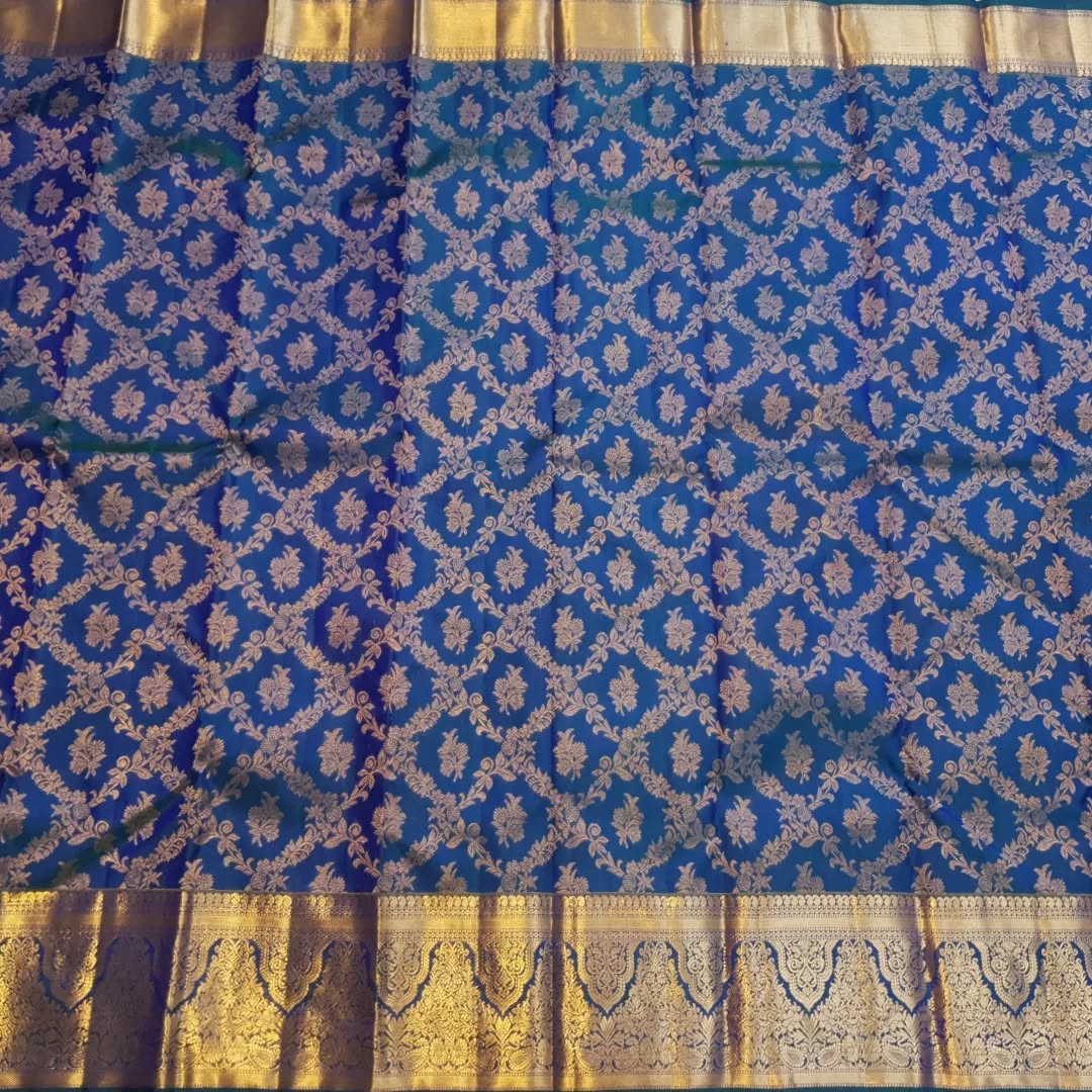 Transcendent Royal Blue Soft Banarasi Silk Saree With Pleasant Blouse Piece