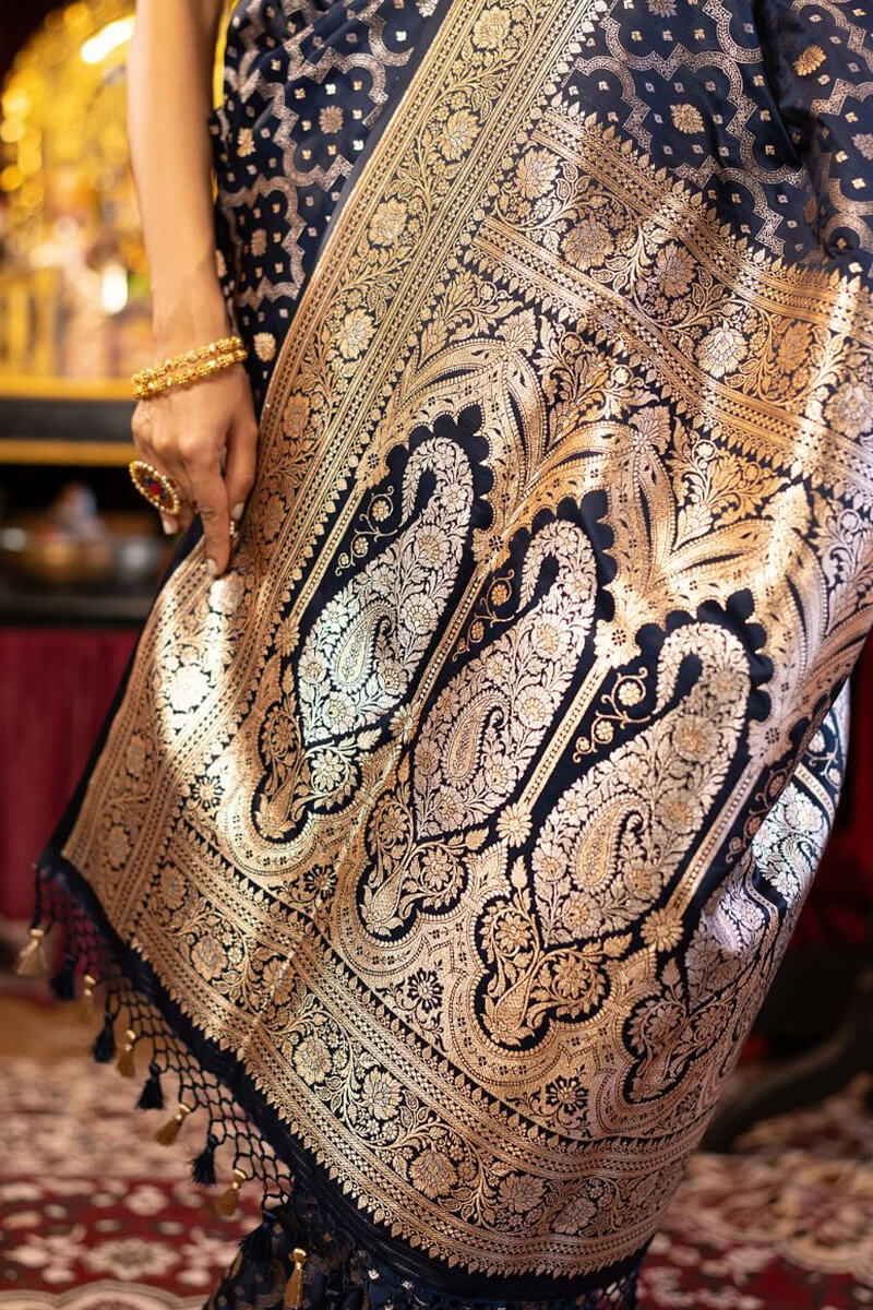Hypnotic Navy Blue Soft Banarasi Silk Saree With Intricate Blouse Piece