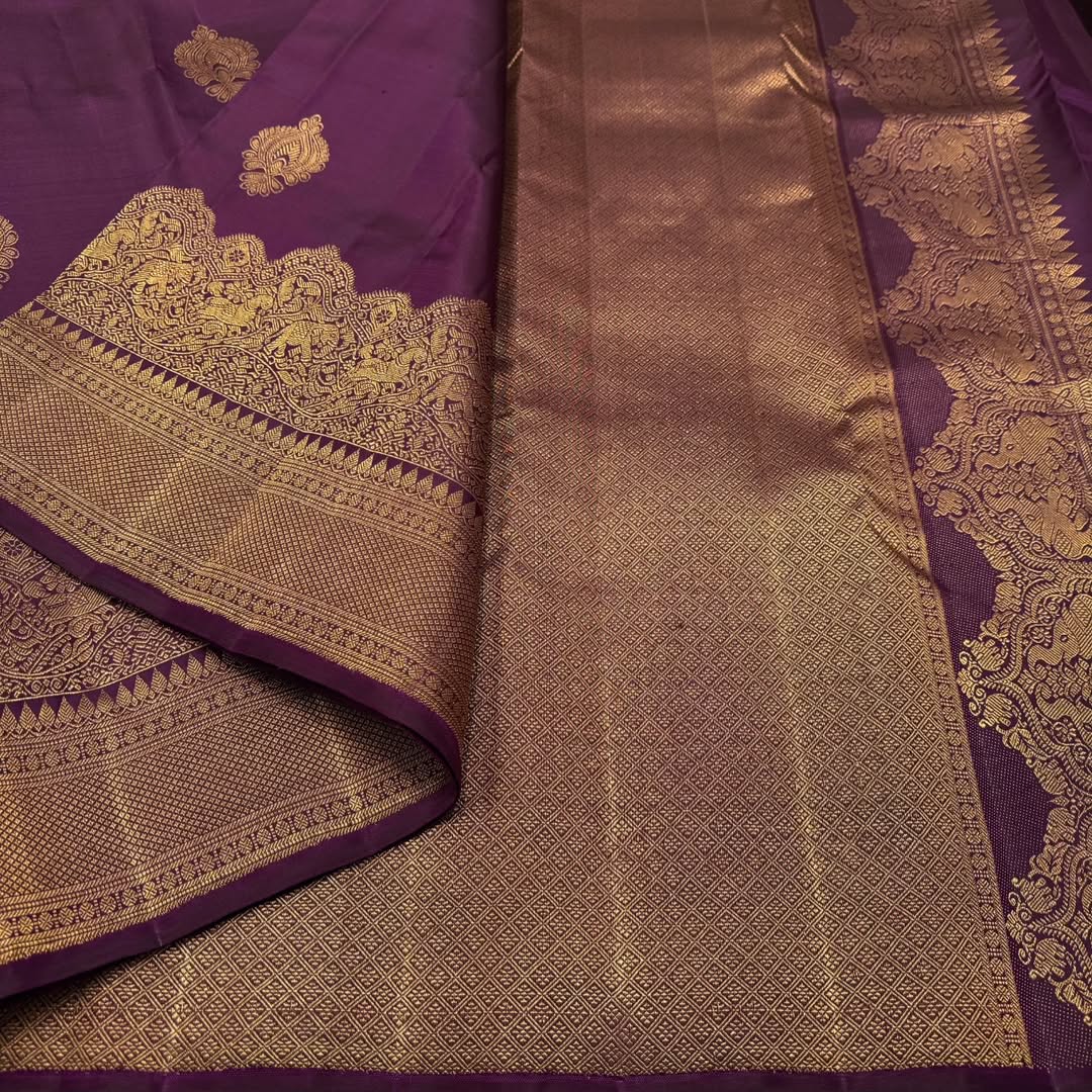 Pleasurable Purple Soft Banarasi Silk Saree With Lissome Blouse Piece