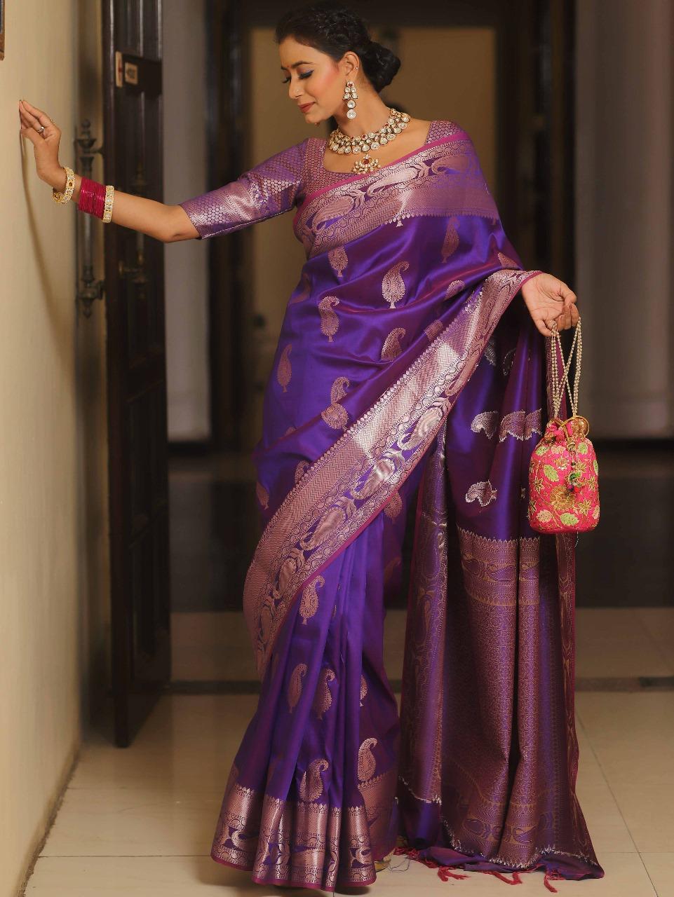 Confounding Purple Soft Banarasi Silk Saree With Incomparable Blouse Piece