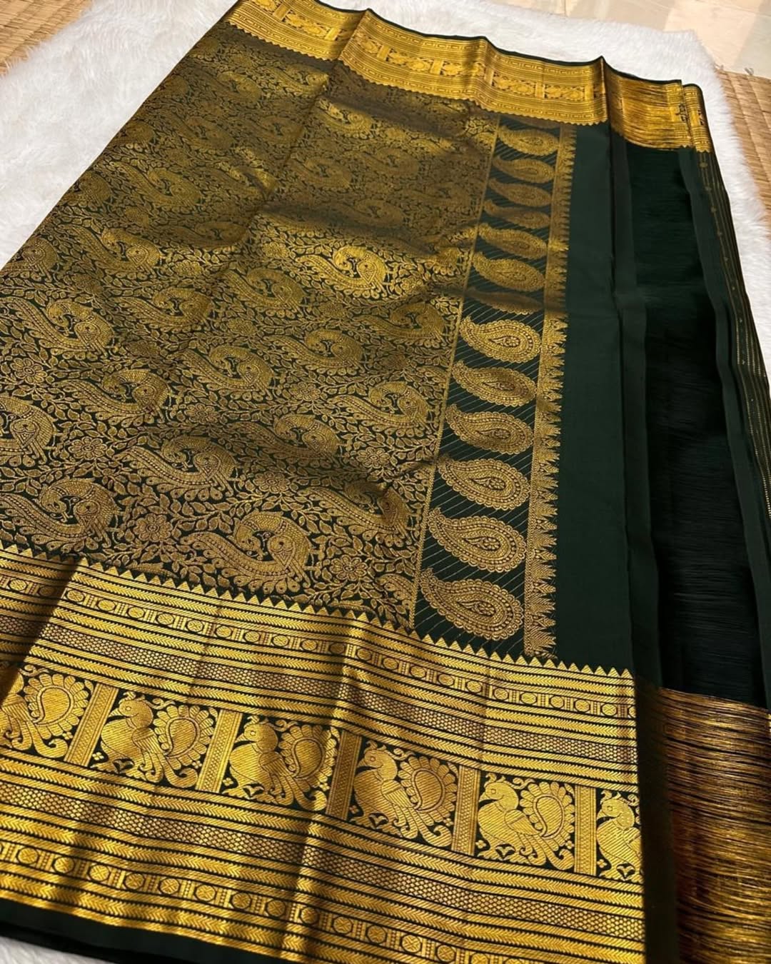 Evanescent Dark Green Soft Banarasi Silk Saree With Scrumptious Blouse Piece