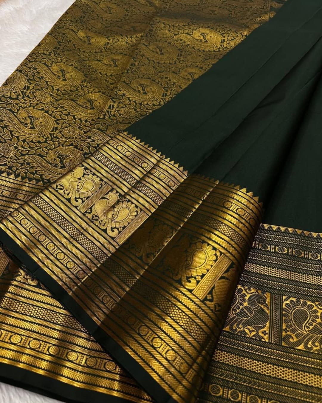 Evanescent Dark Green Soft Banarasi Silk Saree With Scrumptious Blouse Piece