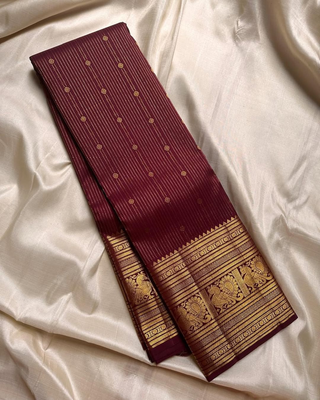 Traditional Maroon Soft Banarasi Silk Saree With Desultory Blouse Piece