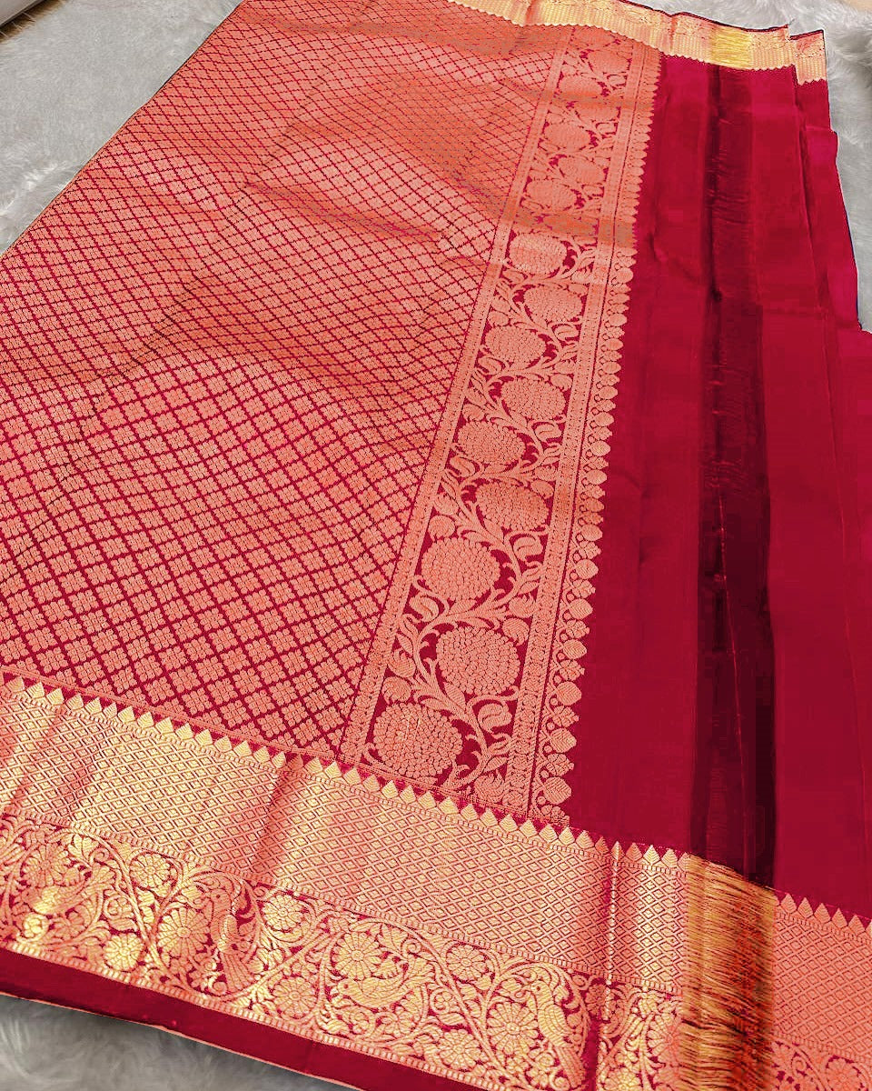 Fragrant Red Soft Banarasi Silk Saree With Smashing Blouse Piece