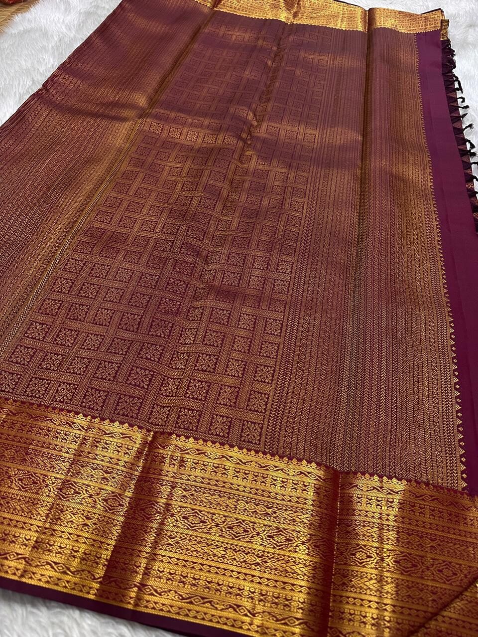 Mesmeric Purple Soft Banarasi Silk Saree With Tremendous Blouse Piece