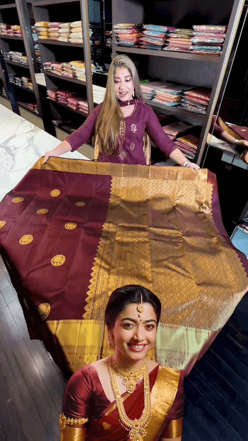 Posh Maroon Soft Banarasi Silk Saree With Outstanding Blouse Piece