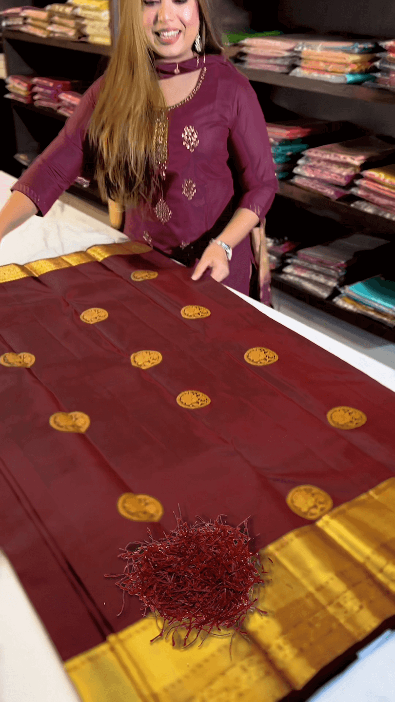 Posh Maroon Soft Banarasi Silk Saree With Outstanding Blouse Piece