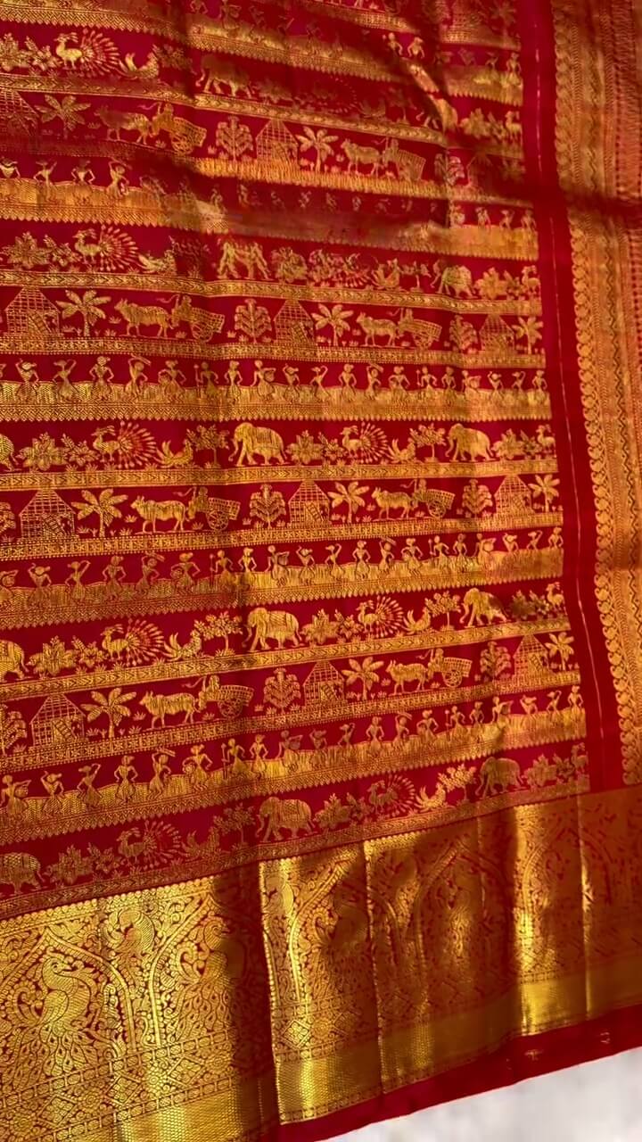 Ravishing Red Soft Banarasi Silk Saree With Flattering Blouse Piece