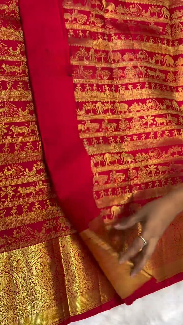 Ravishing Red Soft Banarasi Silk Saree With Flattering Blouse Piece