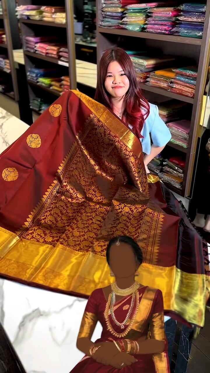 Assemblage Maroon Soft Banarasi Silk Saree With Enticing Blouse Piece