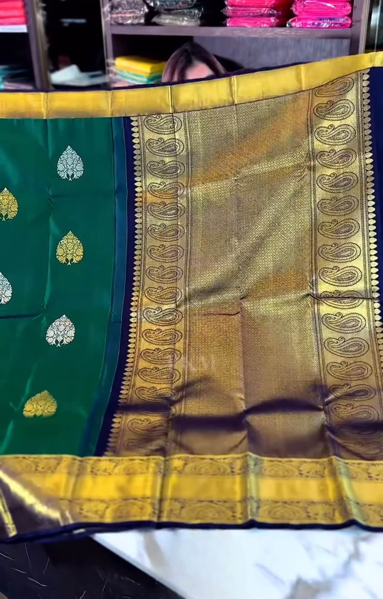 Imaginative Dark Green Soft Banarasi Silk Saree With Susurrous Blouse Piece