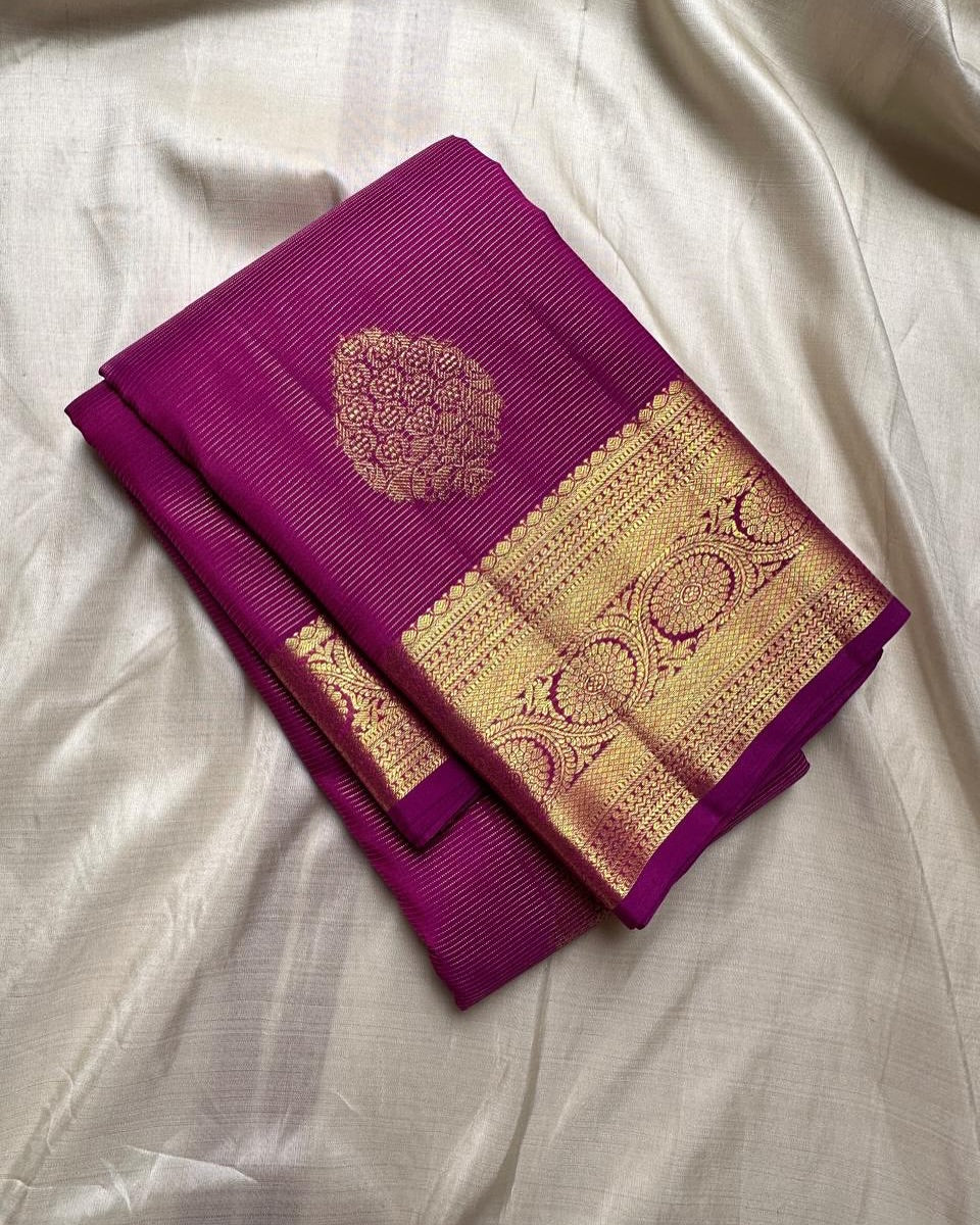 Stylish Magenta Soft Banarasi Silk Saree With Amazing Blouse Piece