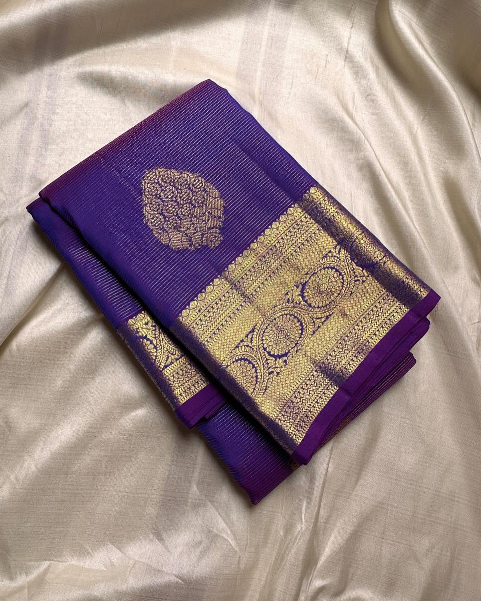 Scrumptious Purple Soft Banarasi Silk Saree With Proficient Blouse Piece