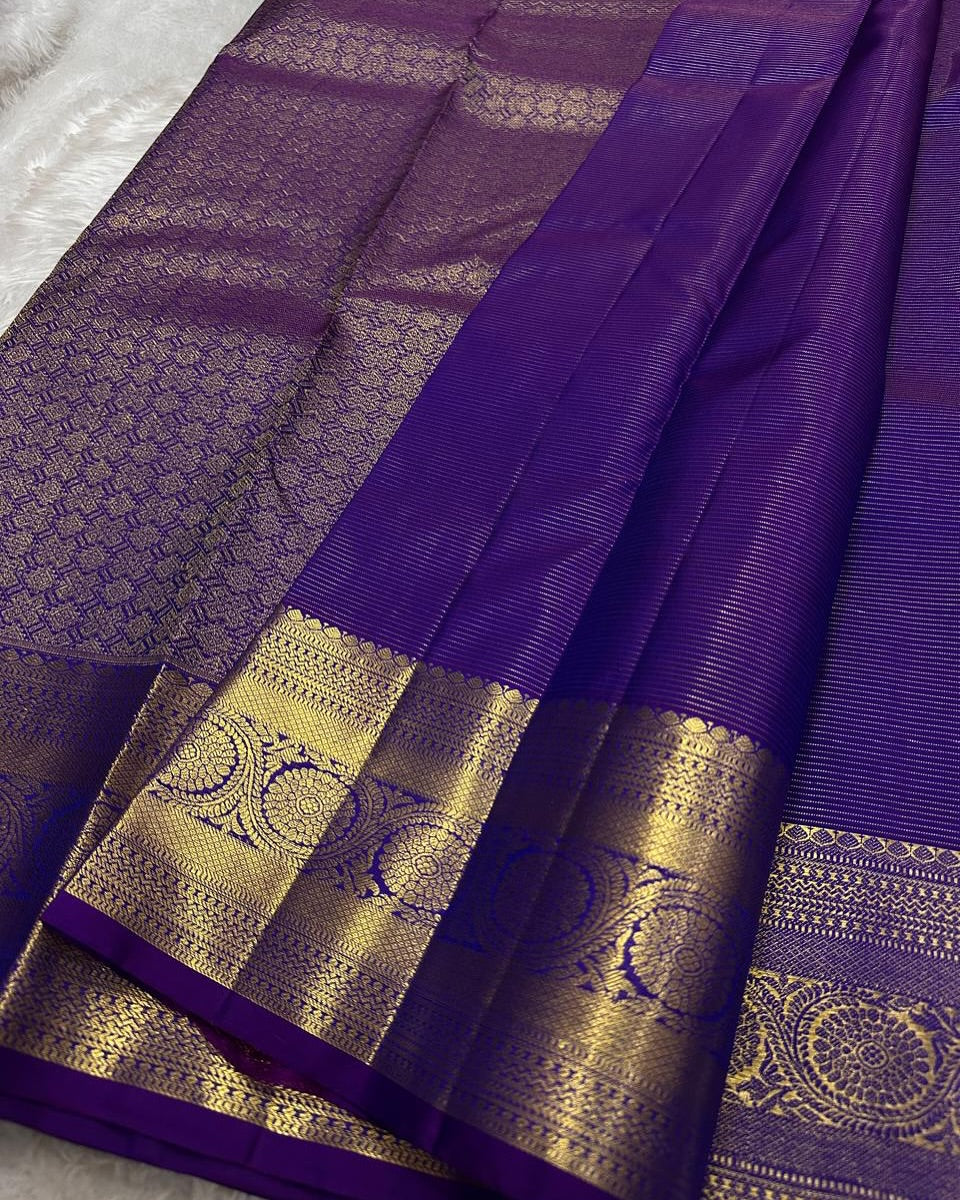 Scrumptious Purple Soft Banarasi Silk Saree With Proficient Blouse Piece