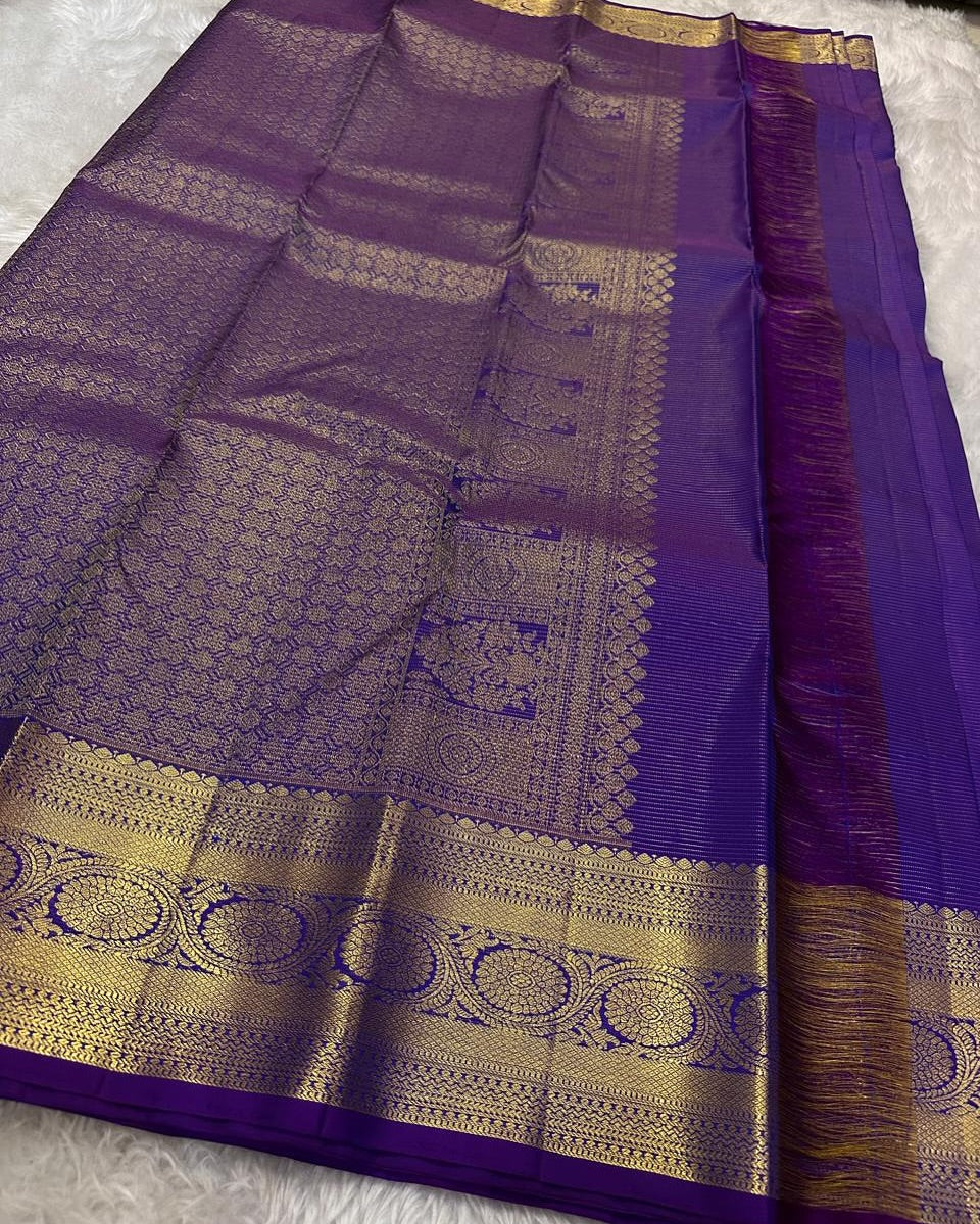 Scrumptious Purple Soft Banarasi Silk Saree With Proficient Blouse Piece
