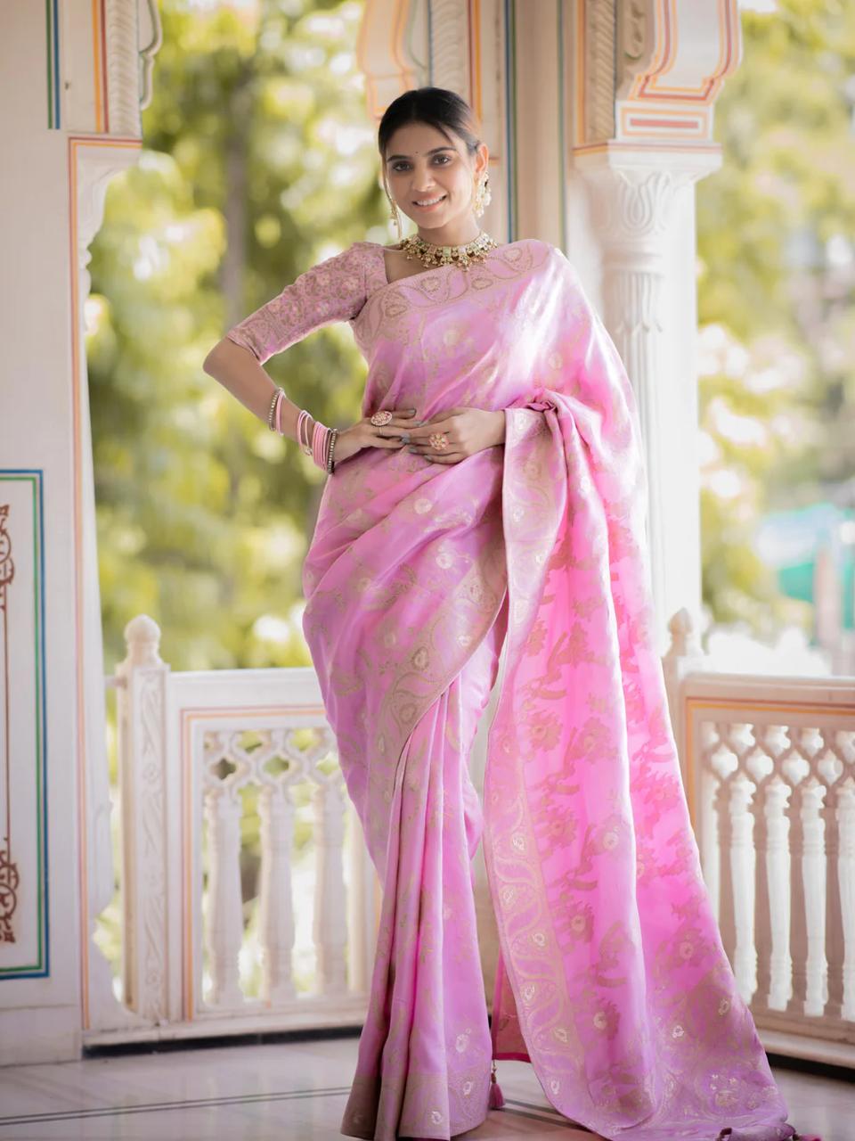 Gratifying Pink Soft Silk Saree With Fancifull Blouse Piece