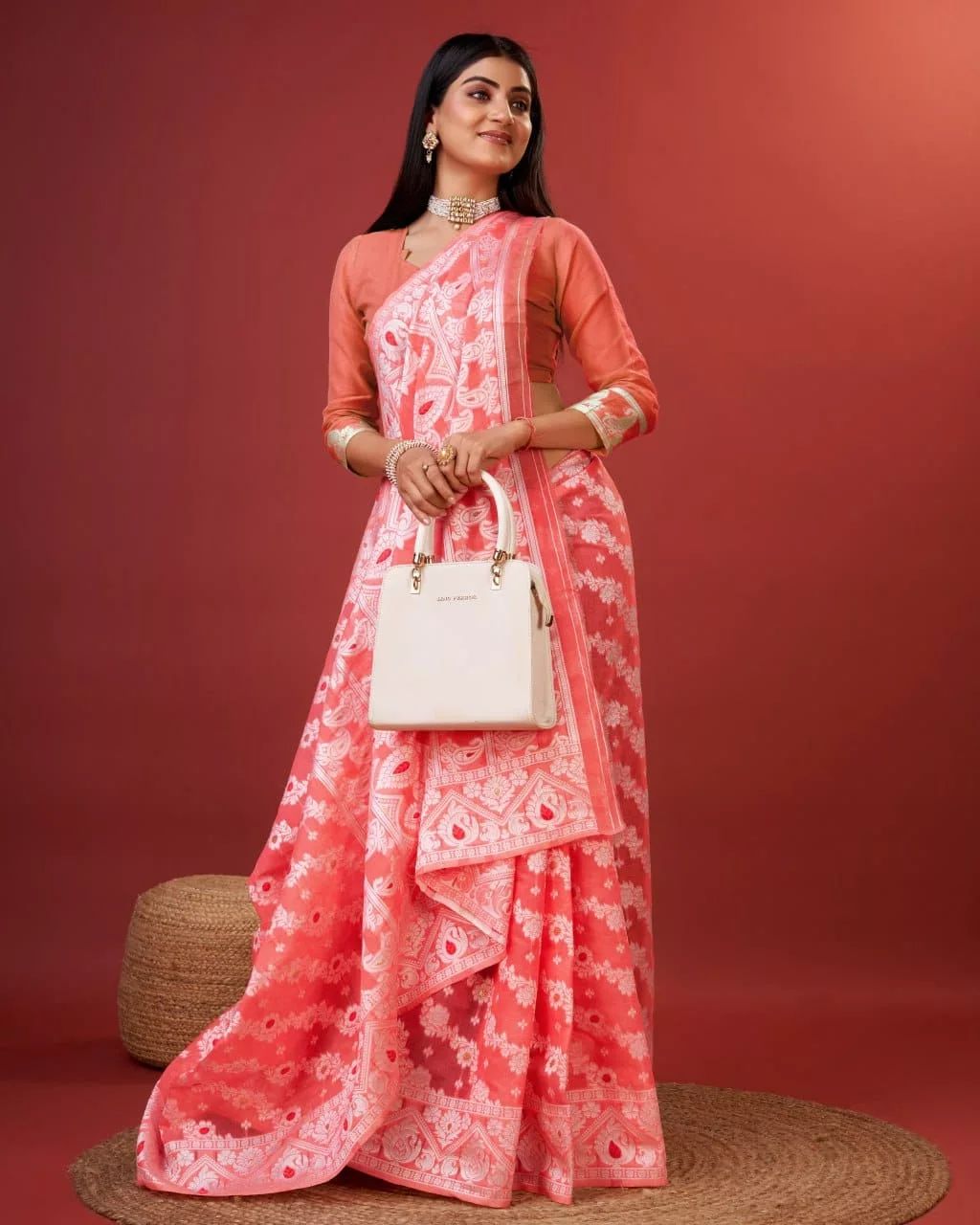 Engaging Peach Cotton Silk Saree With Alluring Blouse Piece