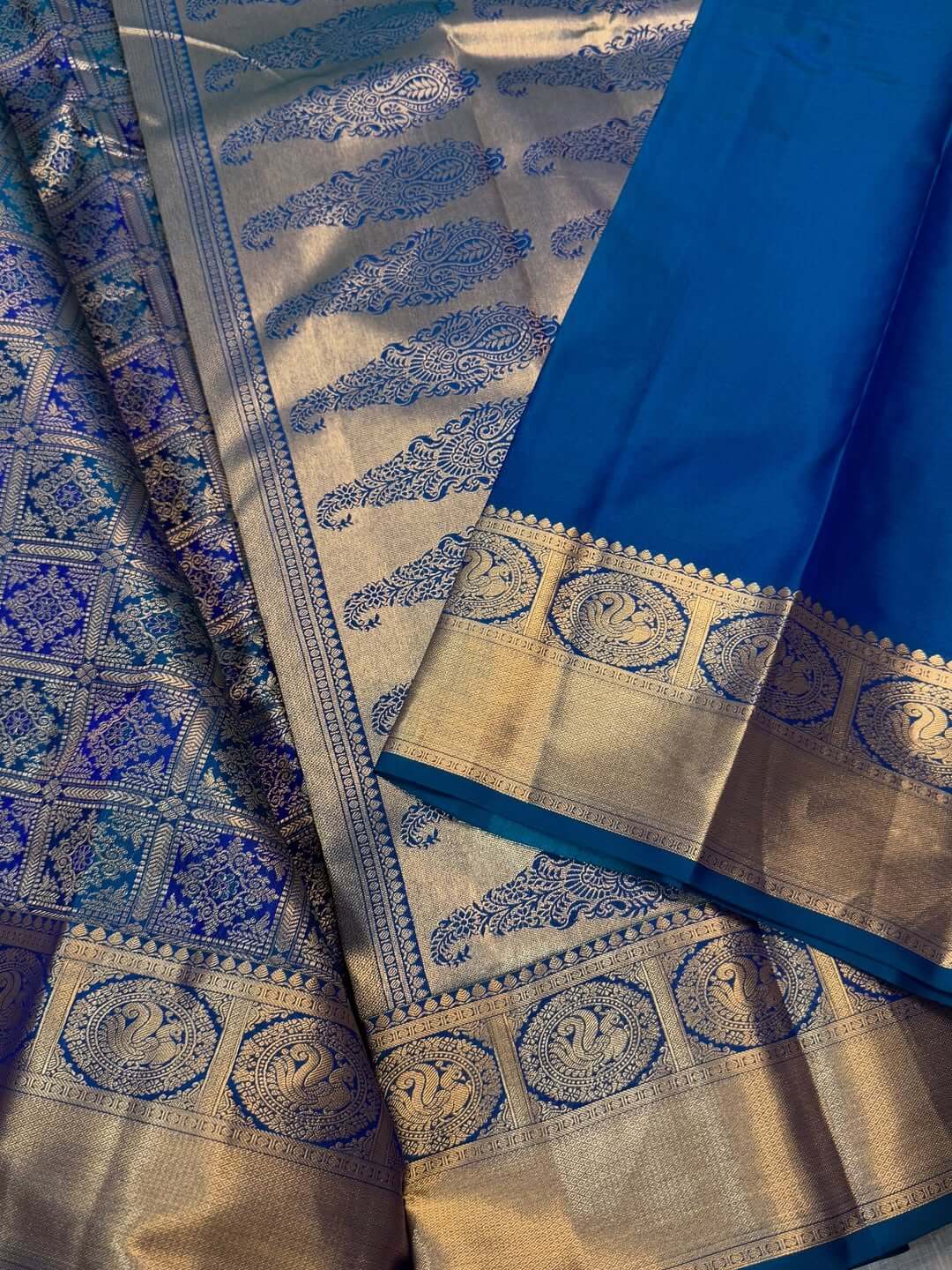 Lassitude Blue Soft Banarasi Silk Saree With Fragrant Blouse Piece