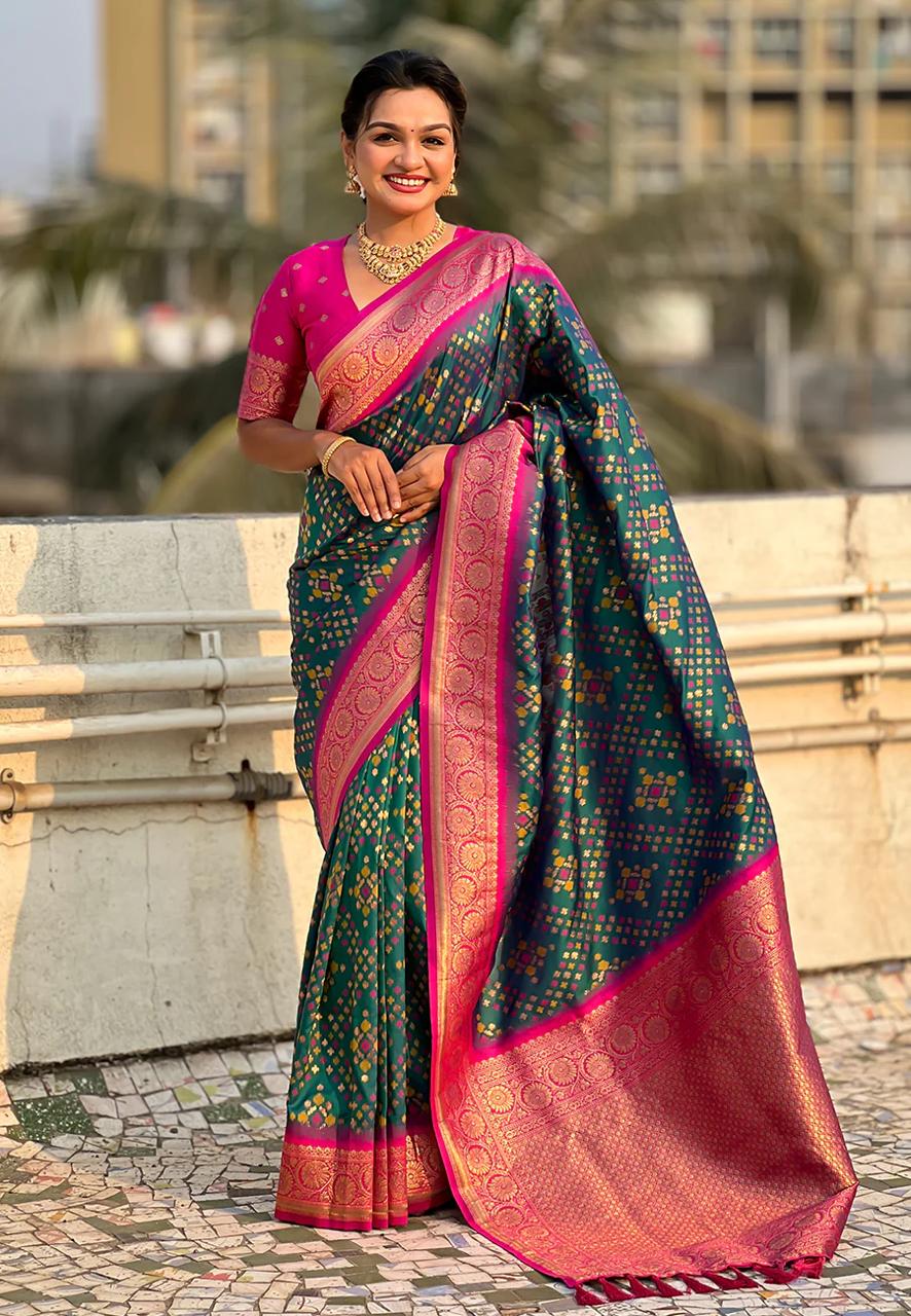An insanely Dark Green Soft Silk Saree With Embrocation Blouse Piece