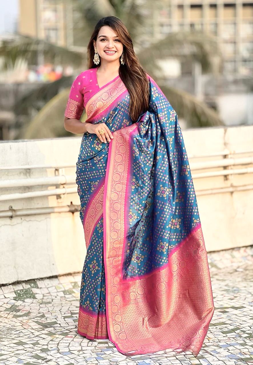 Vivacious Rama Soft Silk Saree With Radiant Blouse Piece