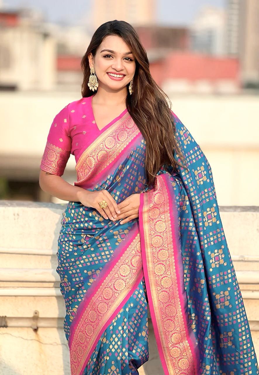 Vivacious Rama Soft Silk Saree With Radiant Blouse Piece