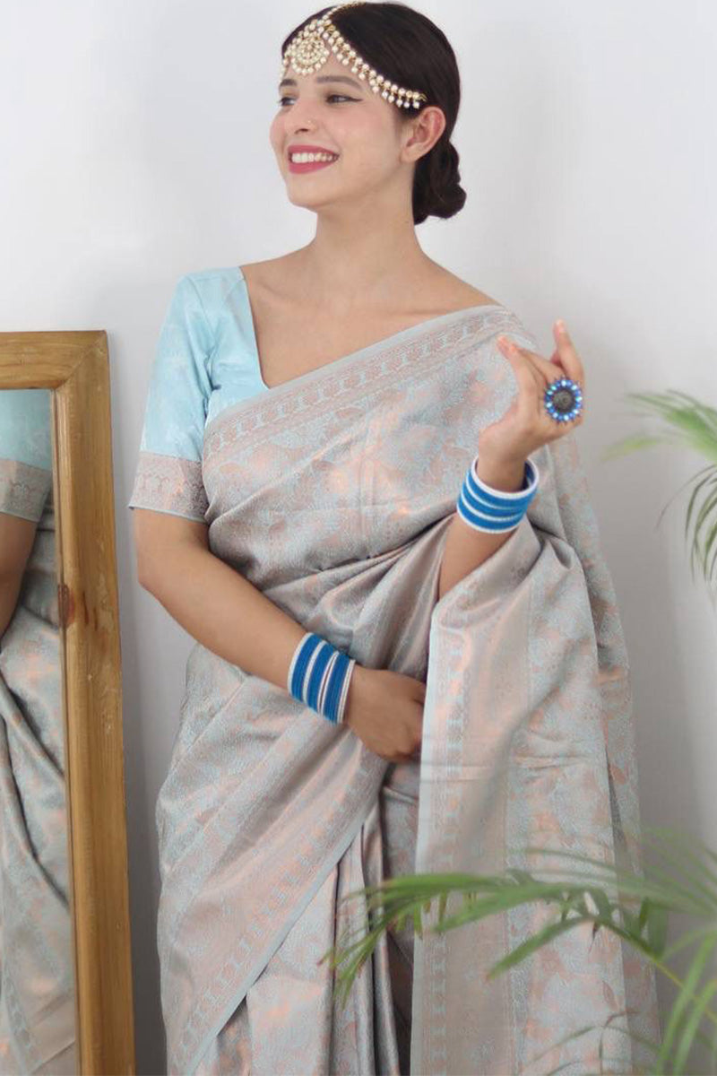 Nectarous Sky Kanjivaram Silk Saree With Sumptuous Blouse Piece