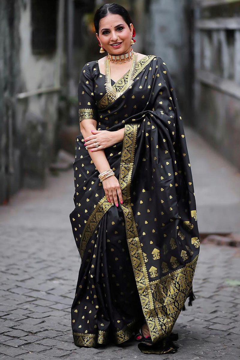 Pleasurable Black Soft Silk Saree With Lassitude Blouse Piece
