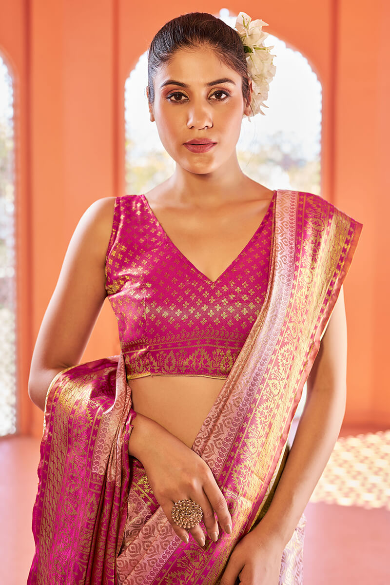 Ornate Baby Pink Kanjivaram Silk Saree With Smashing Blouse Piece