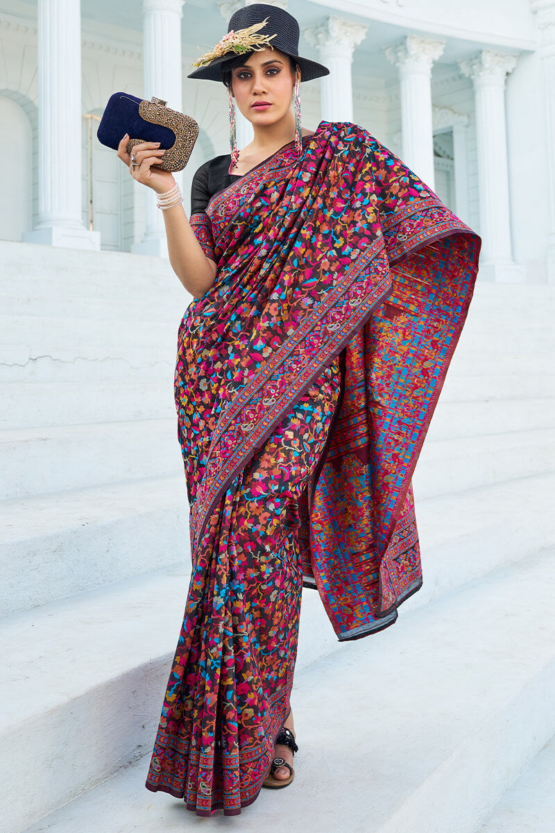 Adorning Black Pashmina saree With Refreshing Blouse Piece