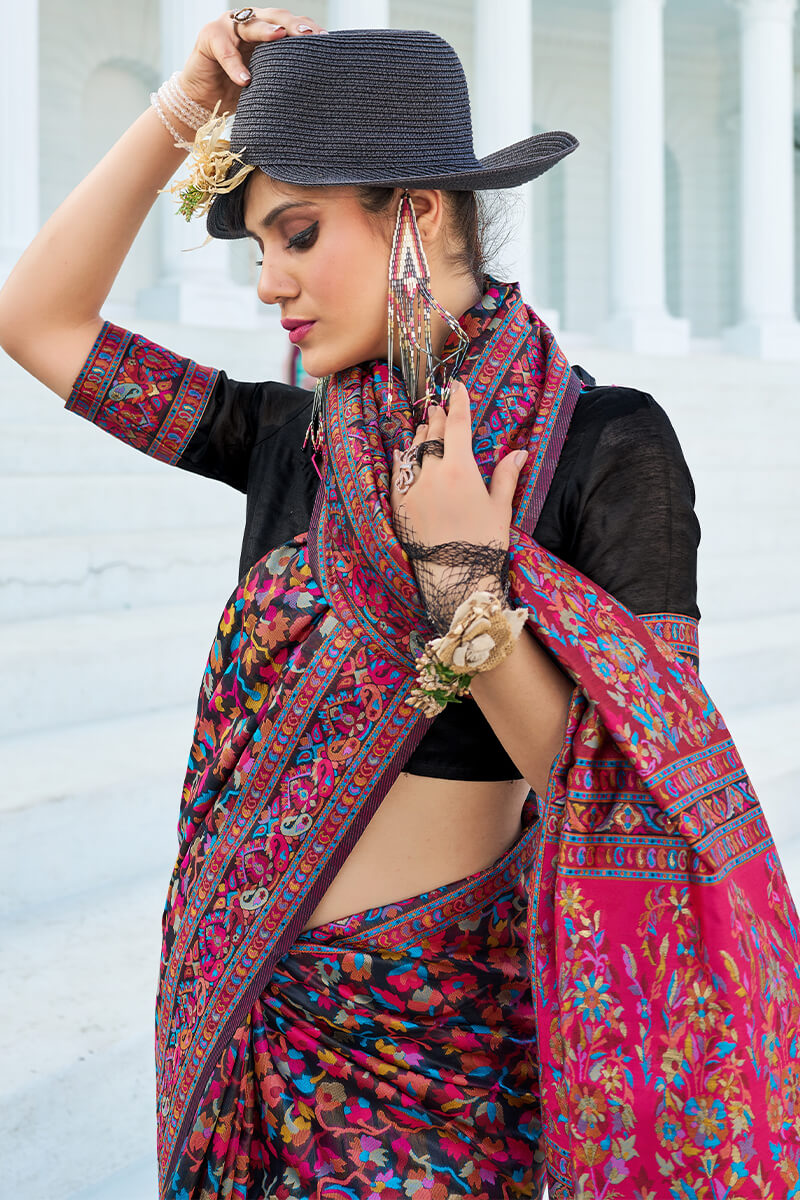 Adorning Black Pashmina saree With Refreshing Blouse Piece