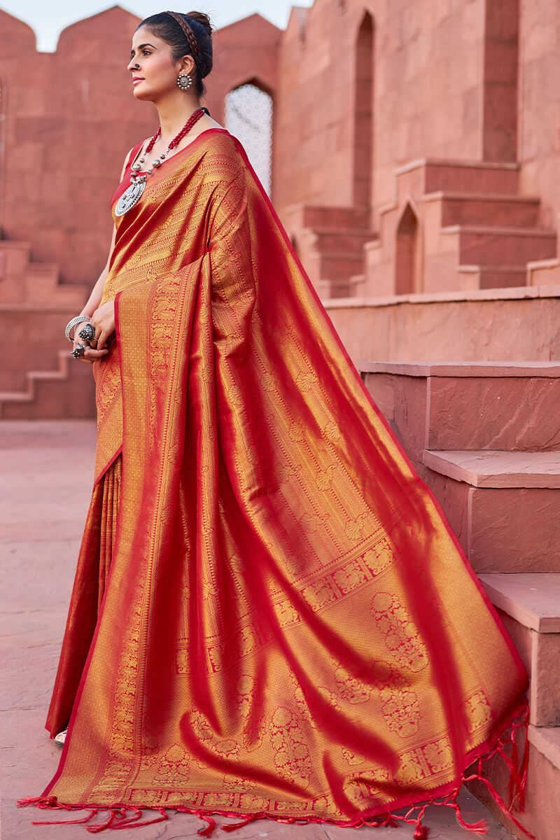 Unequalled Red Kanjivaram Silk Saree With Zephyr Blouse Piece