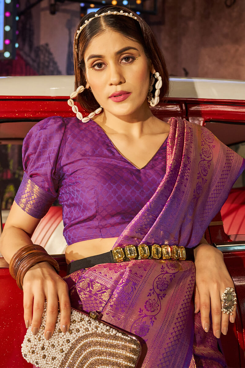 Scintillating Purple Kanjivaram Silk Saree With Susurrous Blouse Piece