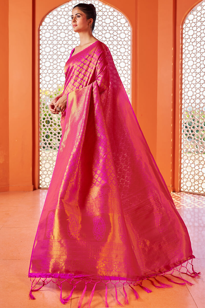 Demanding Dark Pink Kanjivaram Silk Saree With Preferable Blouse Piece