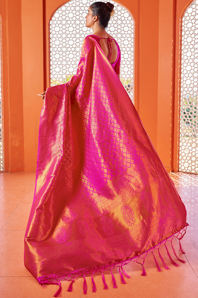 Demanding Dark Pink Kanjivaram Silk Saree With Preferable Blouse Piece