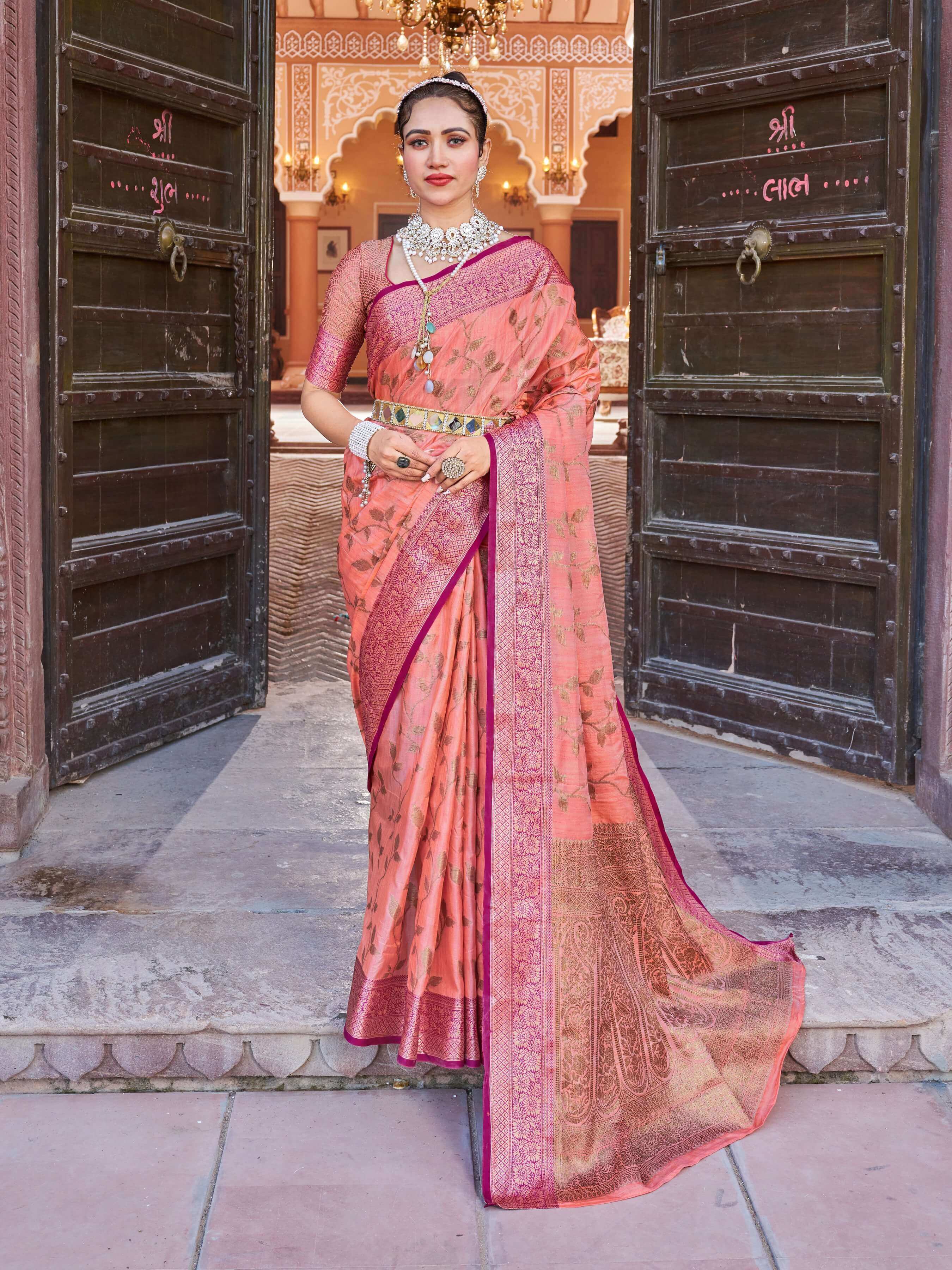 Evanescent Peach Soft Banarasi Silk Saree With Entrancing Blouse Piece