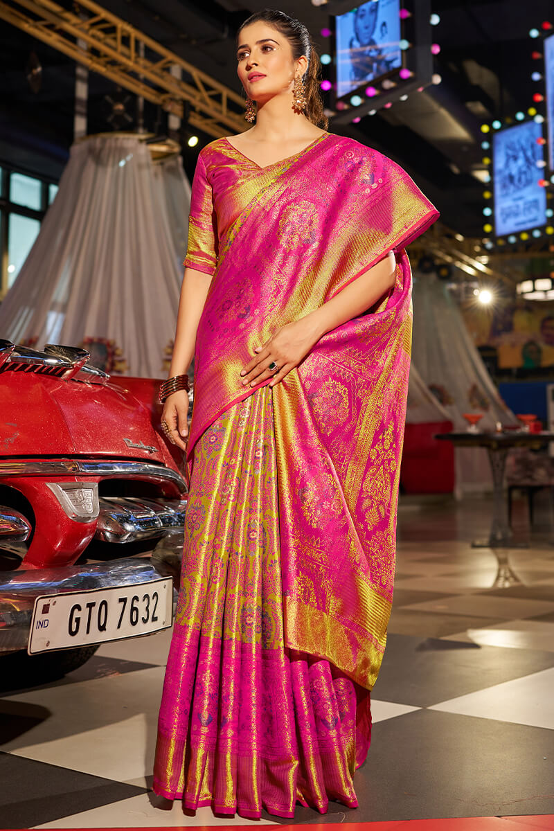 Scintillating Dark Pink Kanjivaram Silk Saree With Scrumptious Blouse Piece