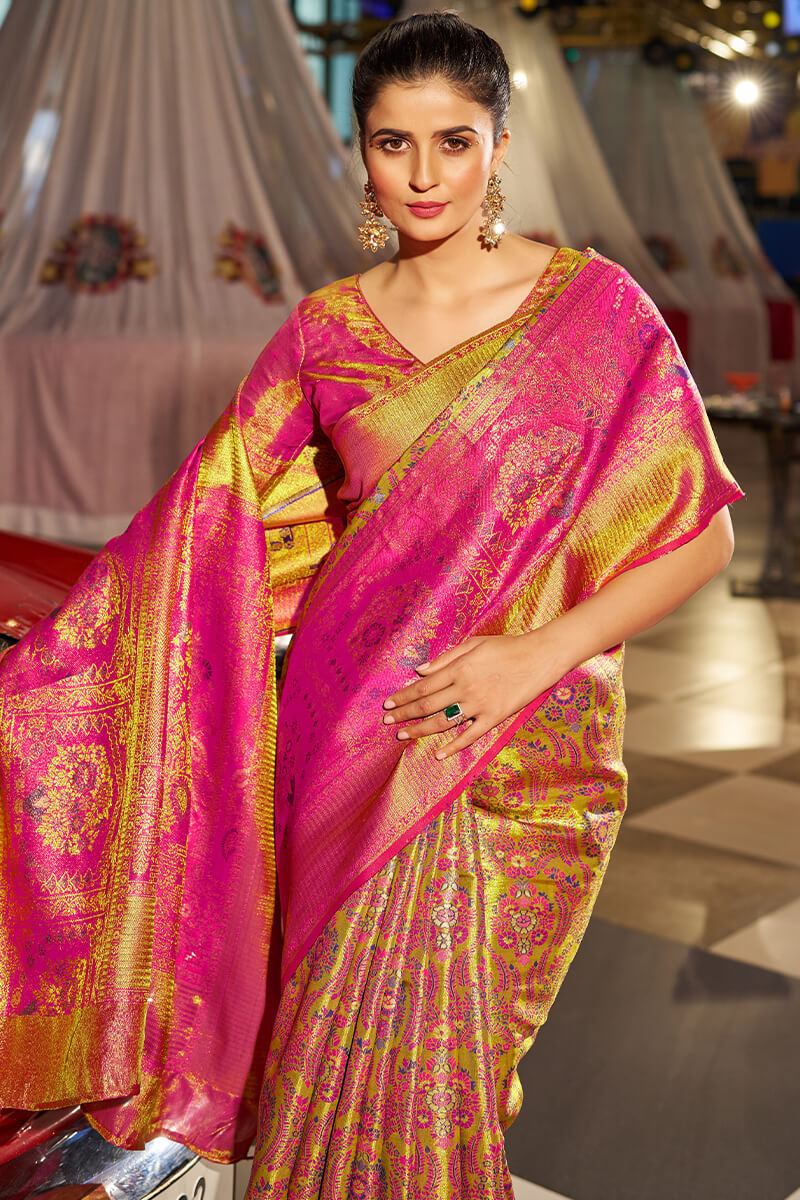 Scintillating Dark Pink Kanjivaram Silk Saree With Scrumptious Blouse Piece