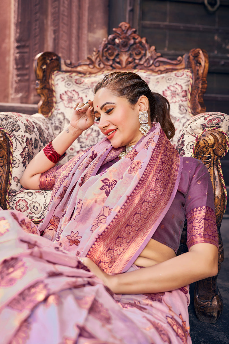 Admirable Lavender Orgeanza Silk Saree With Ravishing Blouse Piece