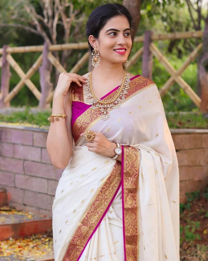 Surreptitious Off White Soft Silk Saree With Inimitable Blouse Piece