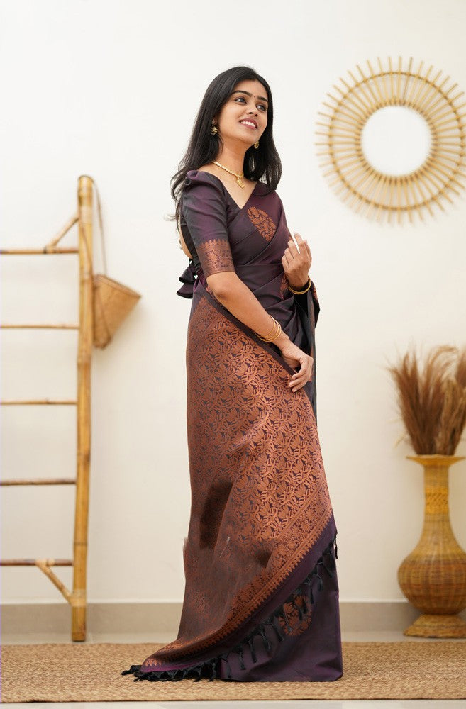 Glorious Purple Soft Silk Saree With Intricate Blouse Piece